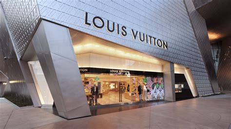 louis vuitton savannah ga|louis vuitton las vegas nv.